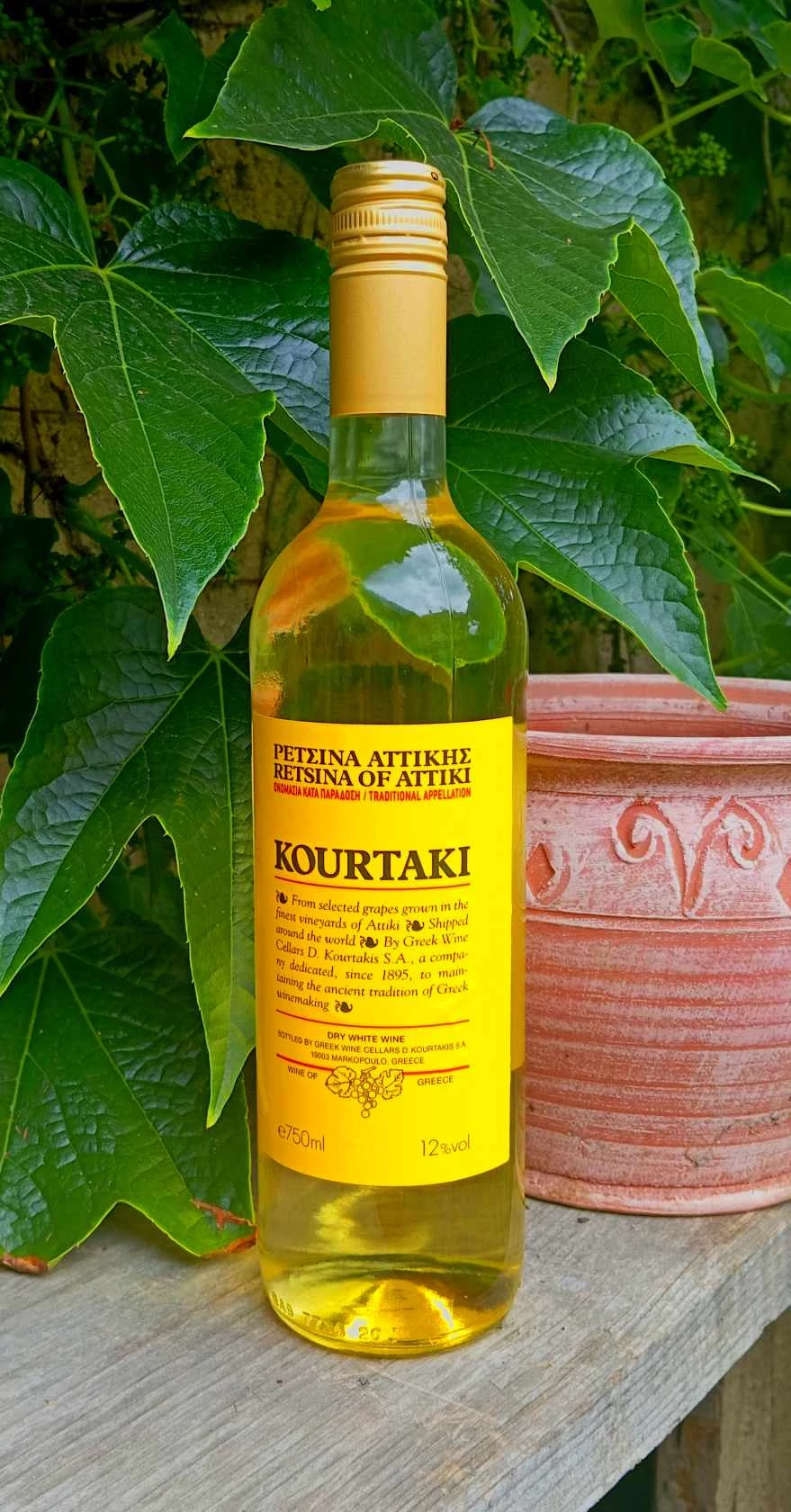 Kourtaki - Retsina görög száraz fehérbor 0,75 l